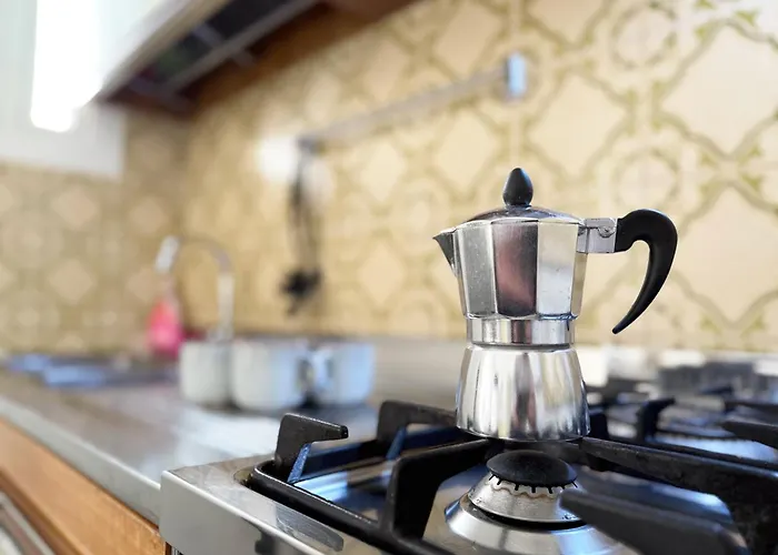 50 Mt Dal Mare - Relax Con Box E Ampio Terrazzo Алассіо